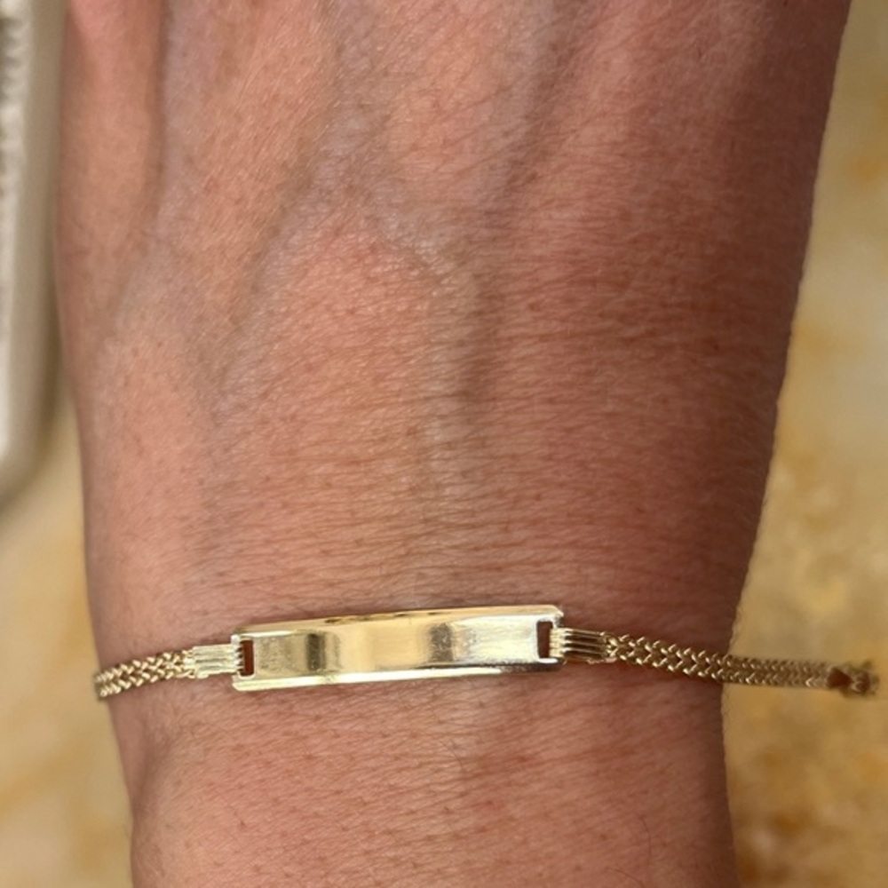 New 10K yellow gold Baby ID Bracelet 5.5” inches
